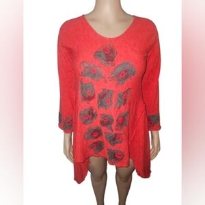 Vintage NP STYLE, rare hand painted couture red long sleeve knit top, size M